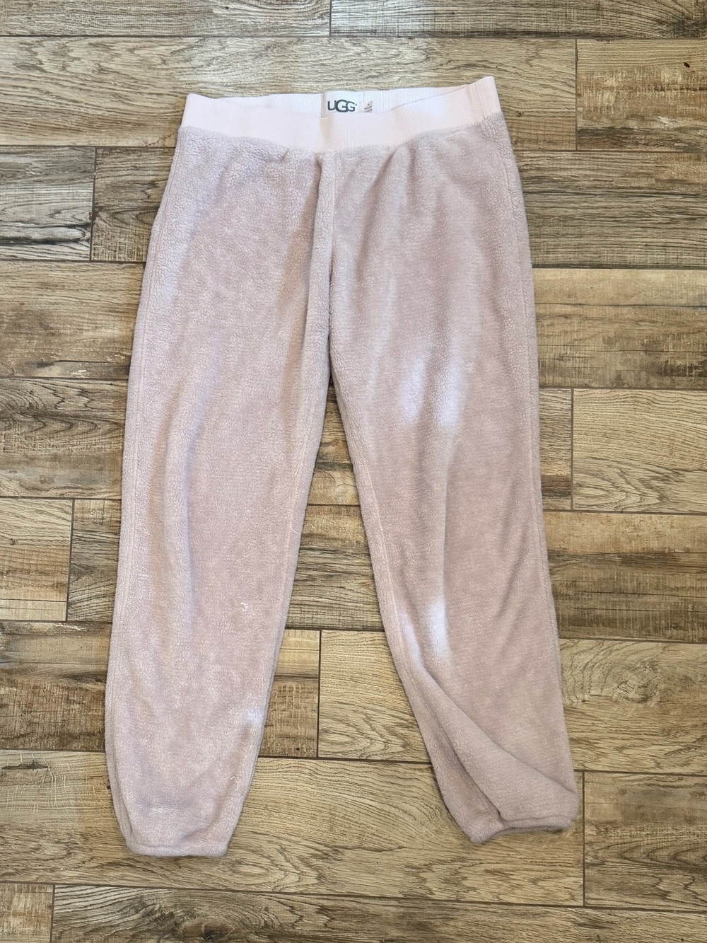 UGG Women’s Cream Fleece Jogger Pants